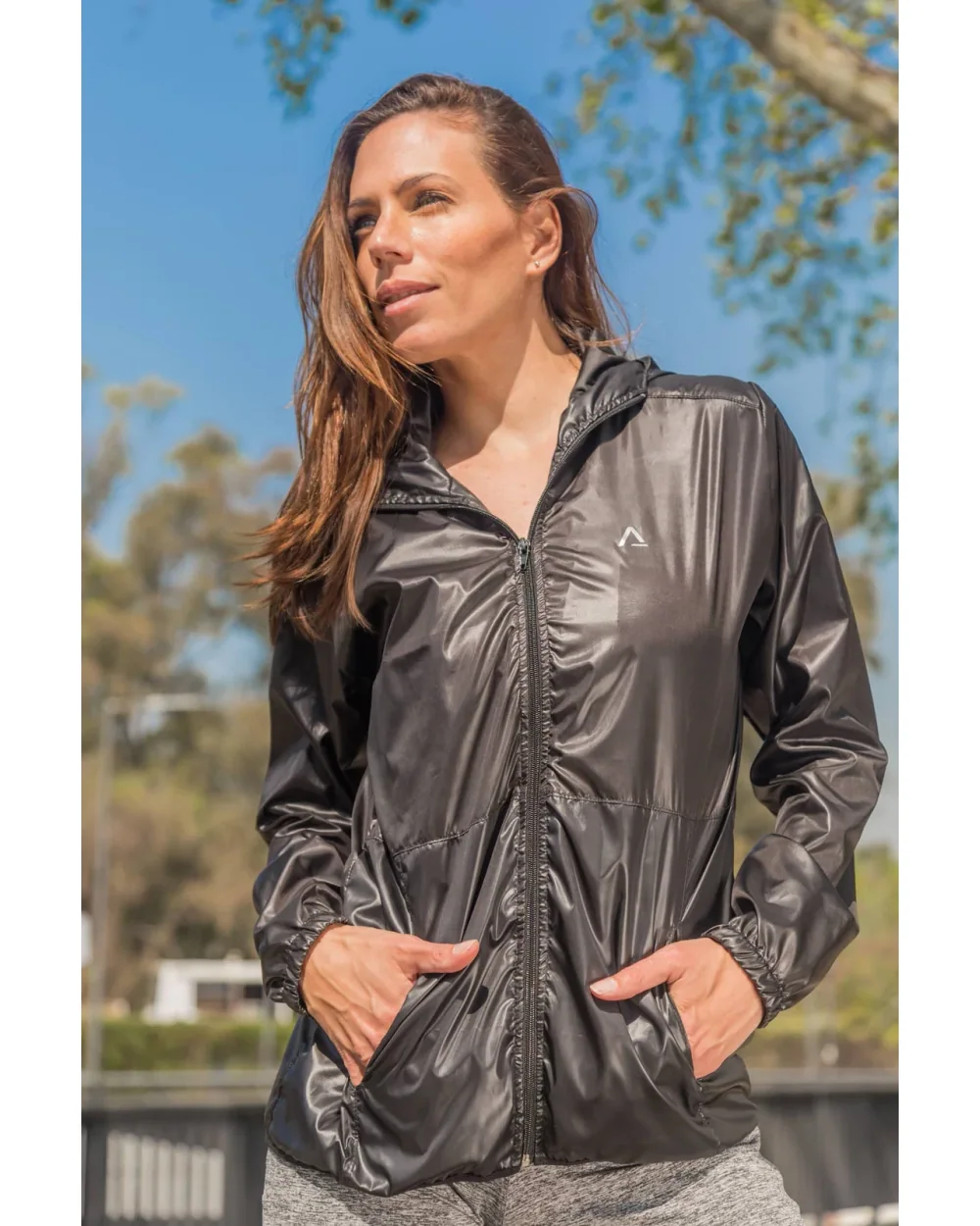 Campera Rompeviento Aria