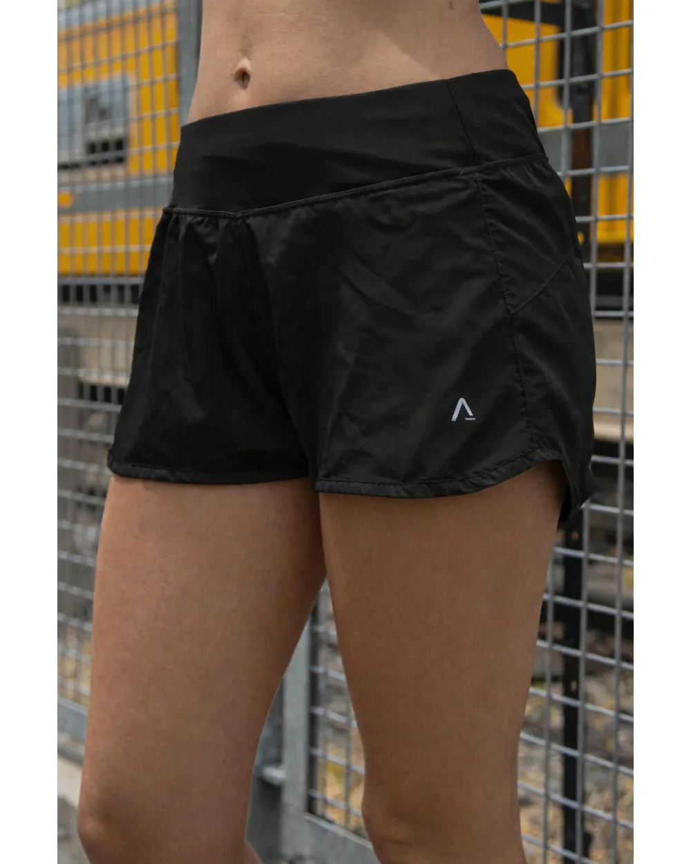 Short Saona